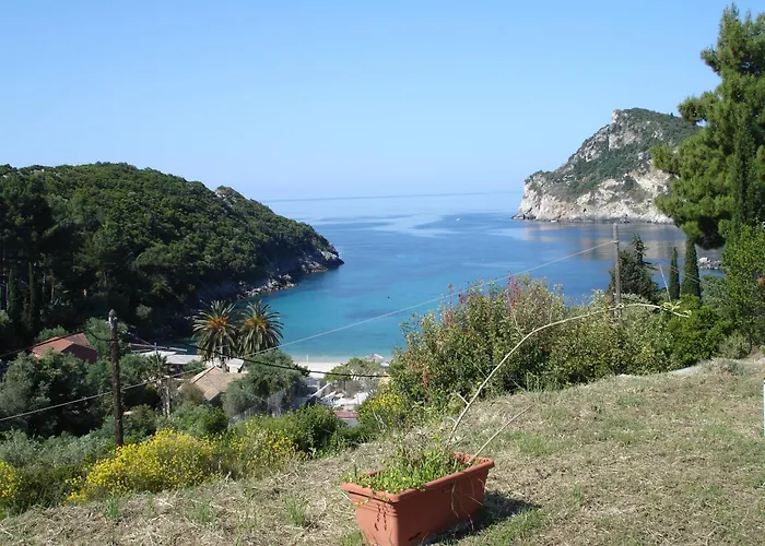 Bozikis Apartments & Studios