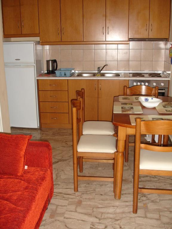 Bozikis & Apartment *